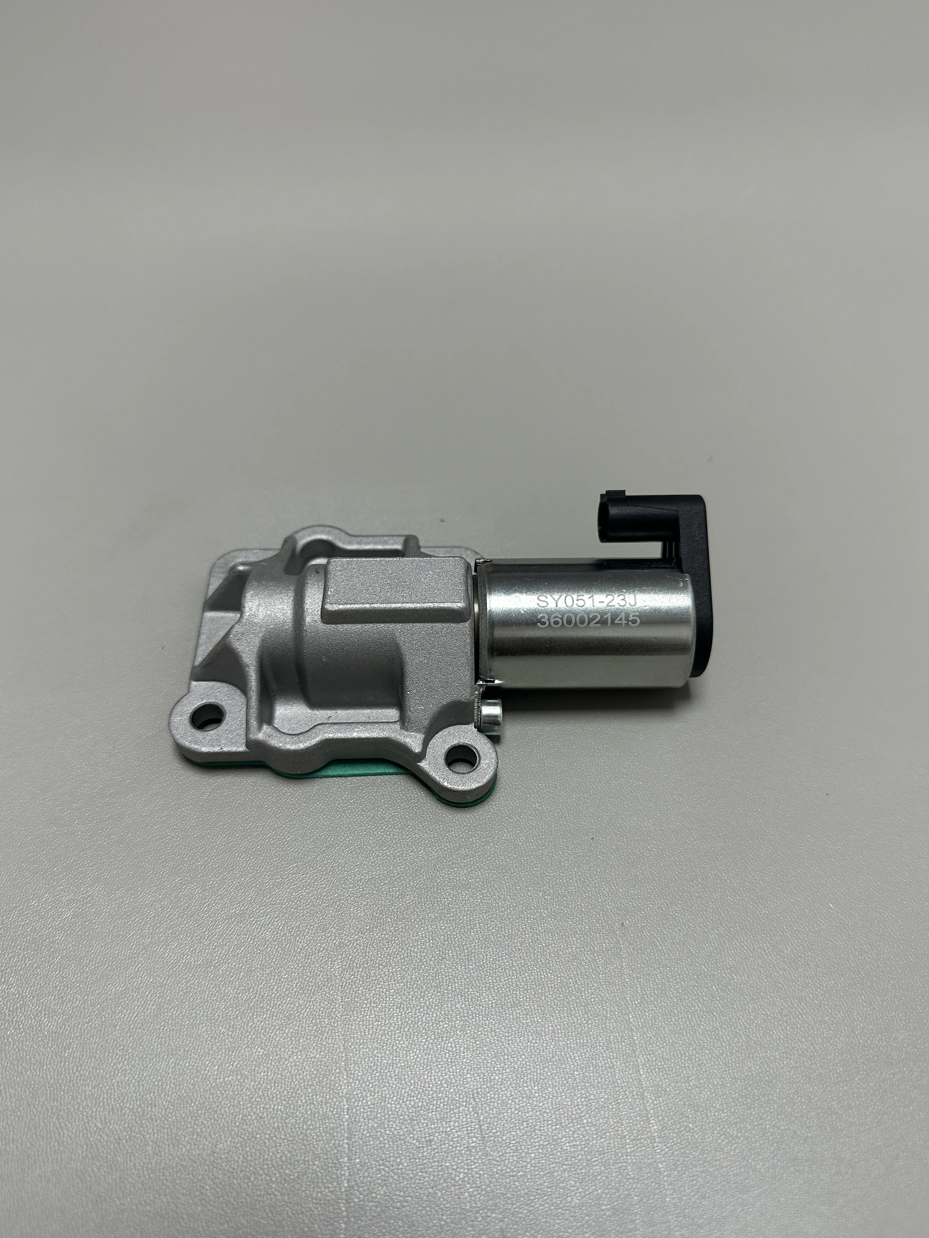 

Volvo C70 S60 S80 V70 V70 V70XC электромагнитный клапан распределительного вала впускного и выпускного клапана VVT 8670422 8670421 36002145 36002146 36002685