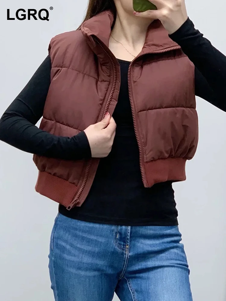 

LGRQ 2023 осеннее Новое модное женское пальто с хлопковой подкладкой жилеты однотонные куртки на молнии с воротником-стойкой без рукавов Женск...