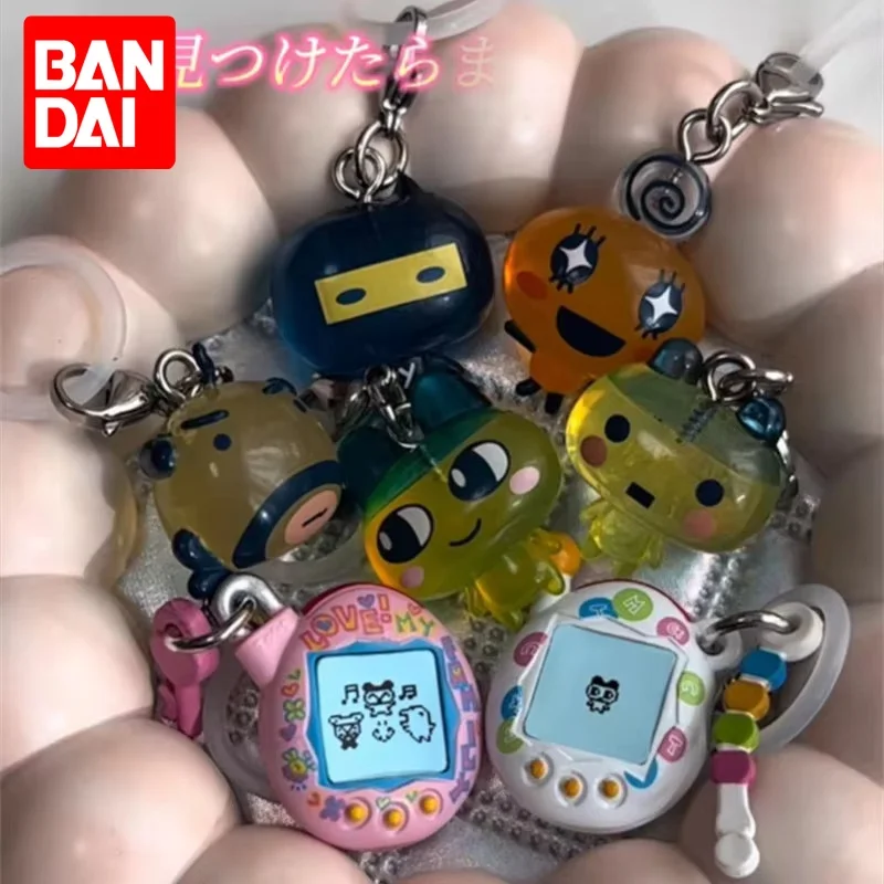 Фото Коллекционный брелок-подвеска Bandai Tamagotchi Gashapon Character Charms Series 03: Маметчи, Меметчи, Кучипатчи (держатель для зонта) №1