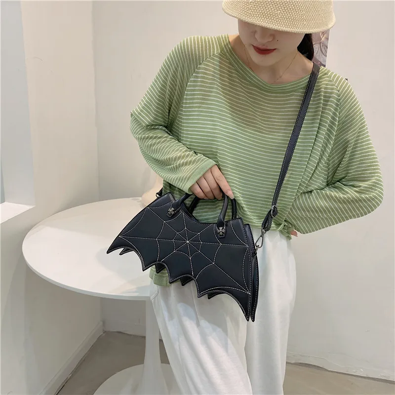 Bat Handbag For Women Crossbody Satchels Fashion Creative Spoof Fun Halloween Personality Girl Trend Pu Leather Messenger Bag