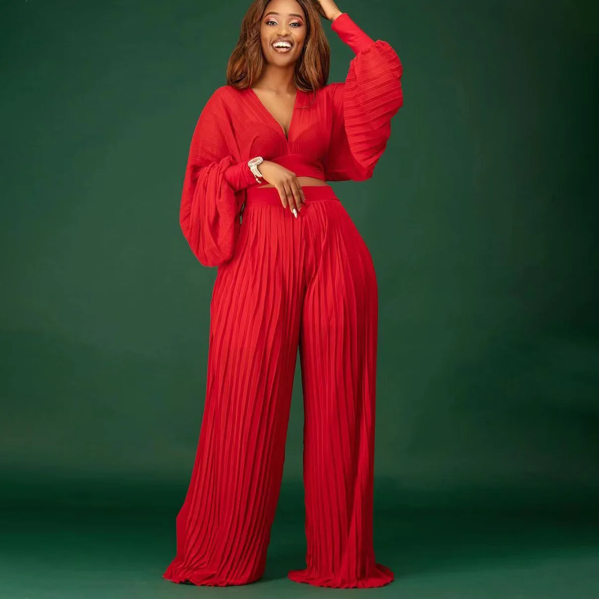 

New Long-sleeved Solid Color Bat Sleeve V-neck Top Wide-leg Pants Suit Pleated Wide-leg Pants Two-piece Set