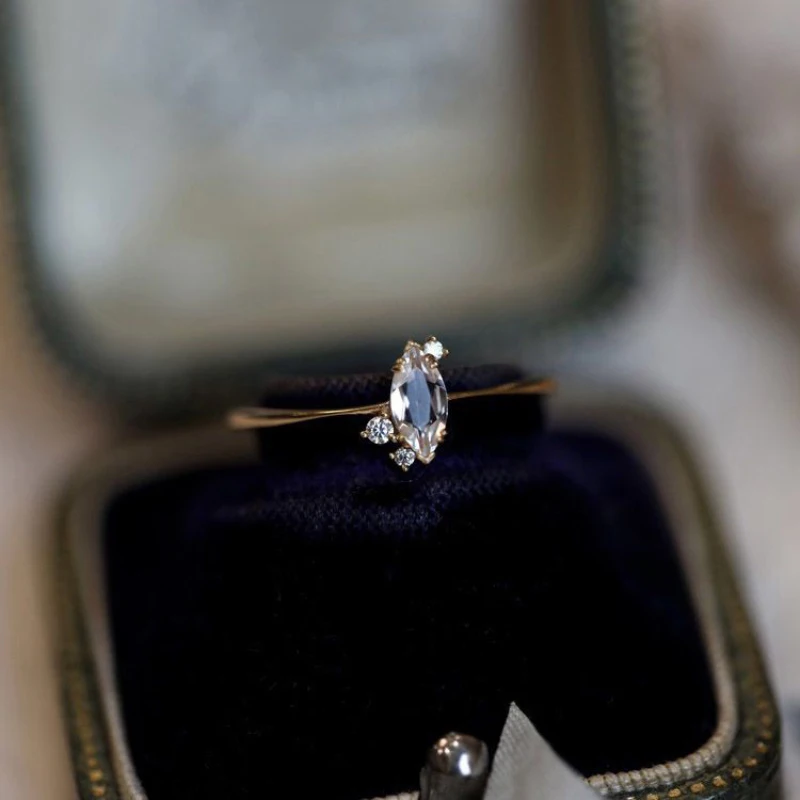 Женское кольцо с бриллиантами роскошное изысканное обручальное Ювелирное