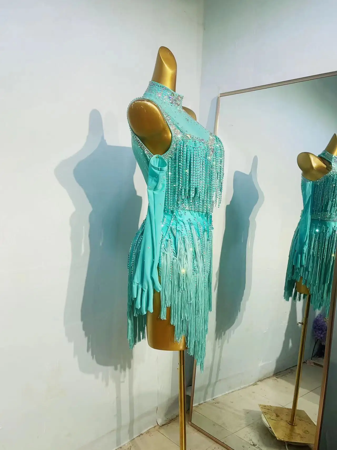 Женское платье для латиноамериканских танцев роскошное цельное со стразами