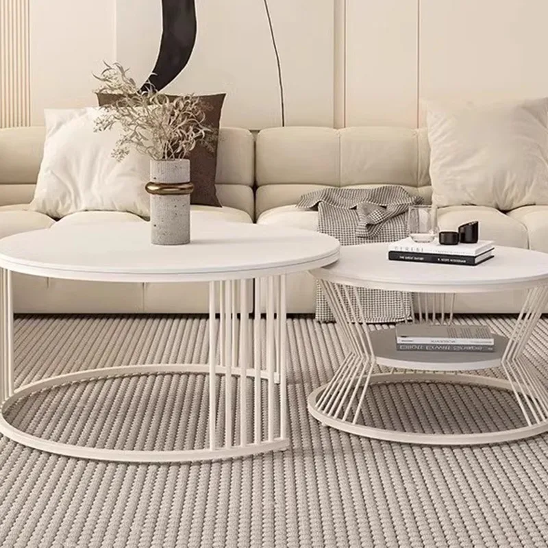 Журнальный столик с круглым полом минималистичный белый современный элегантный