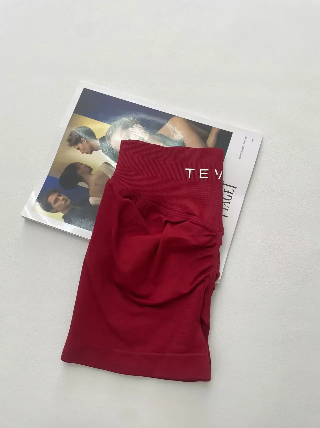 TEVEO женские шорты для йоги эластичные дышащие персиковые бега на бедрах