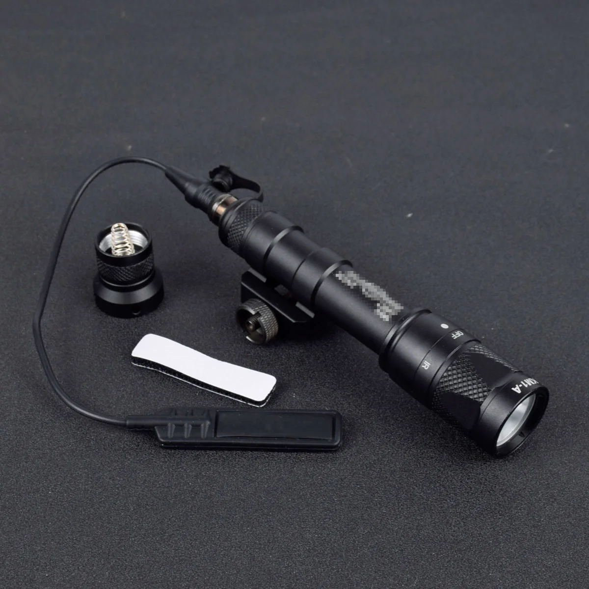 M600V-IR IR Light  Infrared Fashlight Scout Light White Light & IR Output 20mm Picatinny Rail with Pressure Switch Hunting