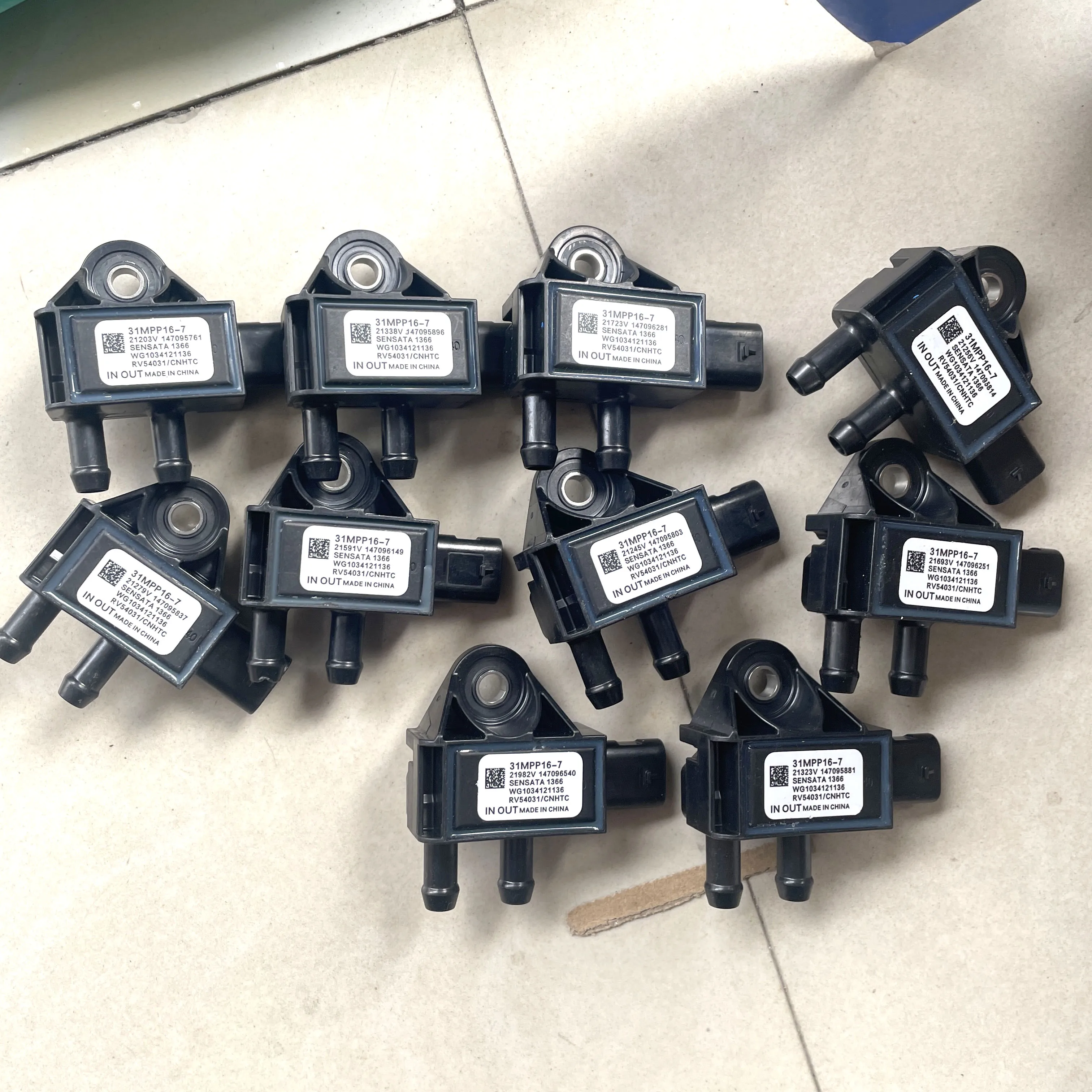 Применим к Sinotruk T7H Shandeka National Six датчик дифференциального давления 31MPP16-7