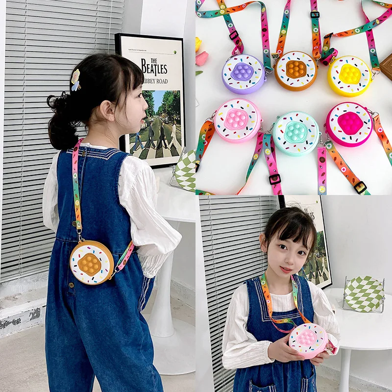 

Cute Mini Baby Bag Silicone Kawaii Donut Kids Messenger Bags Coin Purse Children Sling Shoulder Bag for Girls Accessories