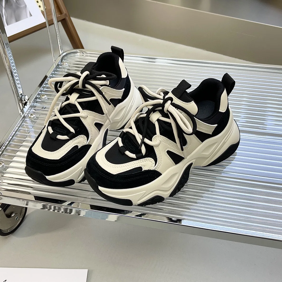 

Туфли для папы для девочек, Новинка весна-осень 2023, корейские универсальные туфли премиум-класса, увеличенная кожа, повседневная спортивная обувь