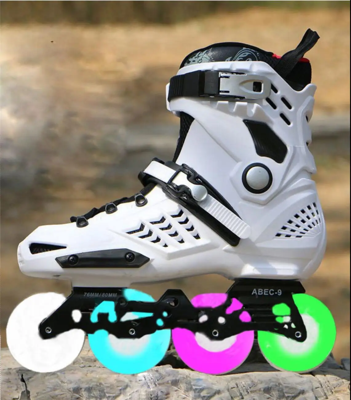 Adult Rollerblading In-line Skates and New Flat Shoes  Shining Black and White Beginner Students Roller Skates