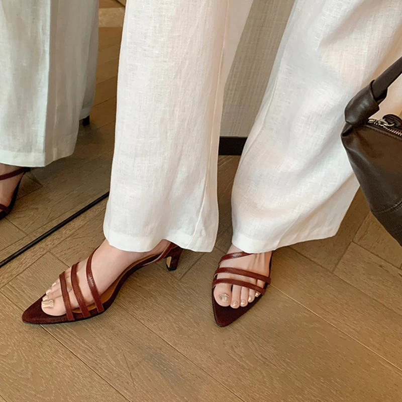 Женские босоножки на высоком каблуке и платформе