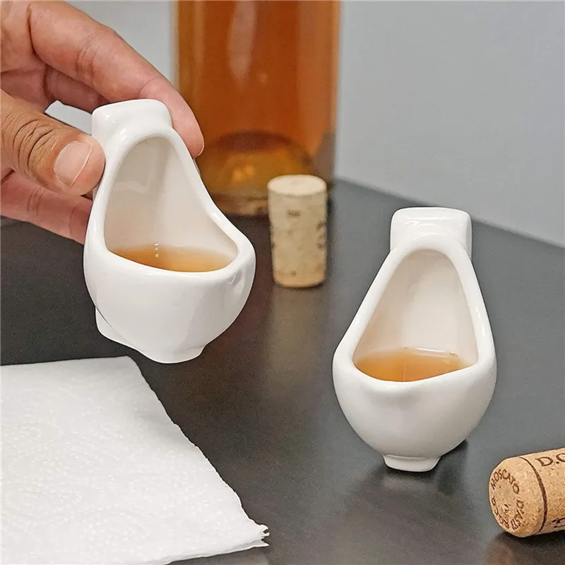 

Novelty Urinal Mug Ceramic Mug 40ml Wine Glass 2 Piece Set Ceramic Mug Wine Glass for Gift Prank Wine Glass Mugs Coffee Cups