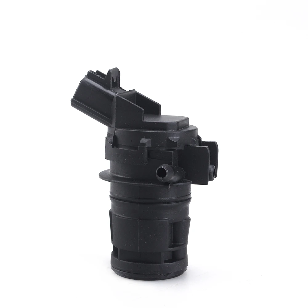 Рисунок 3 - Насос омывателя лобового стекла