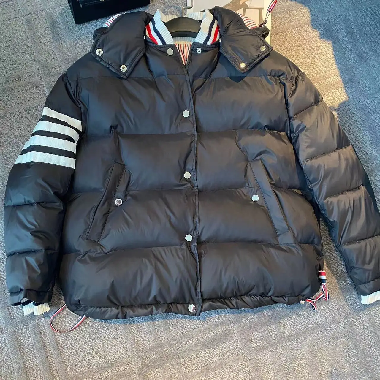 Winter Black TB Down Jacket Fashion Striped Warm Hooded Men Down Coats Thick Duck Parka Women Down Jackets Winter Outdoor Coat