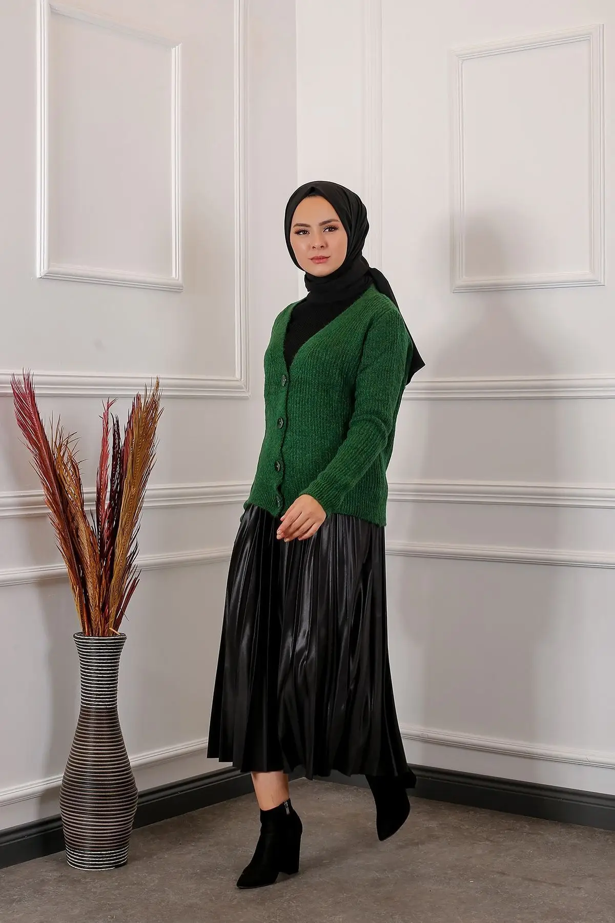 

Front Button Cardigan Sweater Green 7640 21 FWTRT7640 Women Muslim Sweater