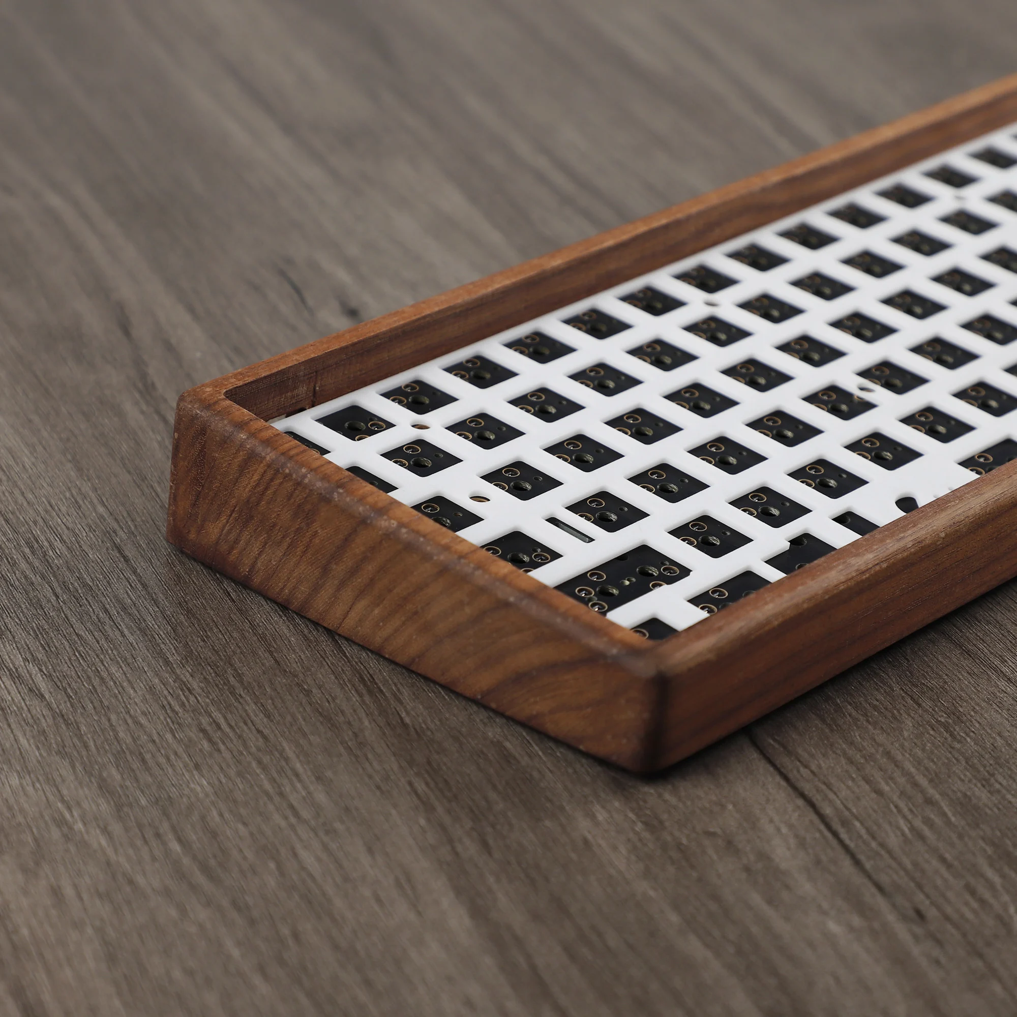 YMD96XS Ble Bluetooth Беспроводная версия клавиатуры 96. Деревянный комплект. Стандартный