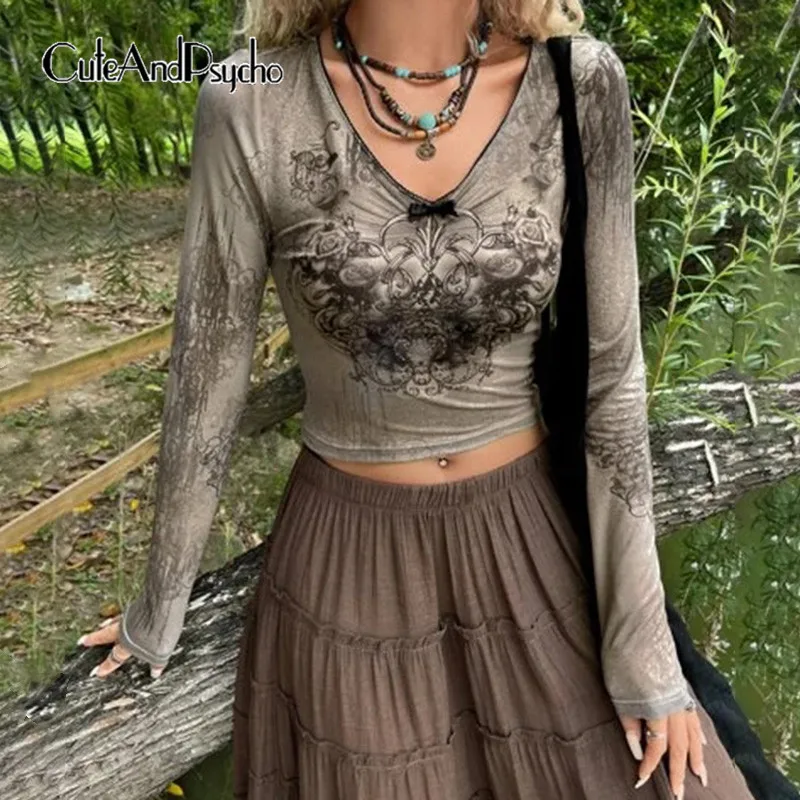 

Cuteandpsycho Harajuku Retro Print Crop Tops Y2K V-neck Long Sleeves Women Tshirts Fairycore Aesthetic Fashion Casual Clothes