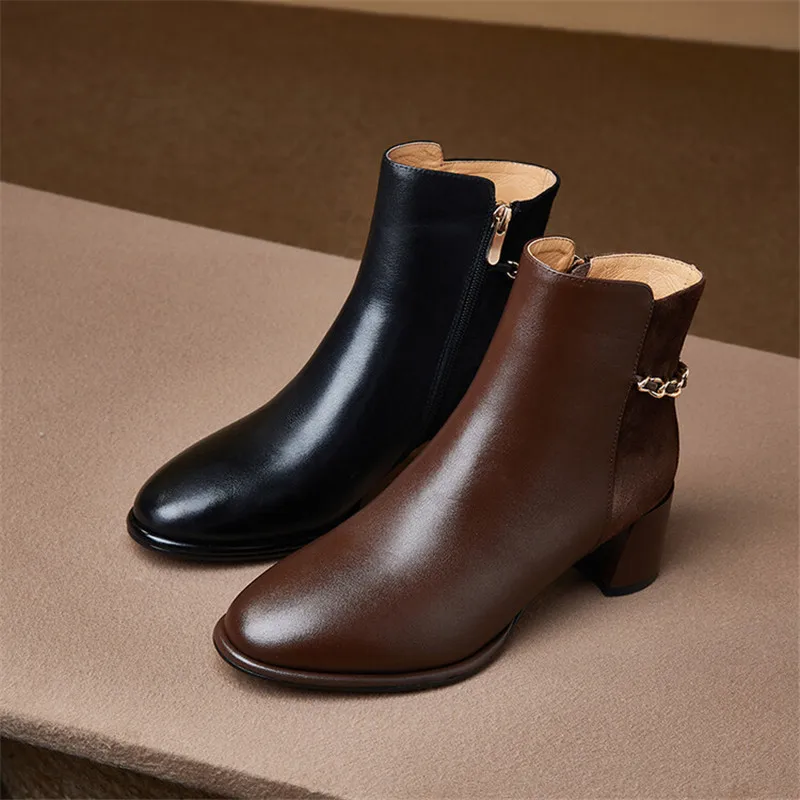 

Женские ботинки в стиле ретро, короткие ботинки из овечьей замши, с круглым носком, на высоком каблуке и цепочке, Осень-зима 2022