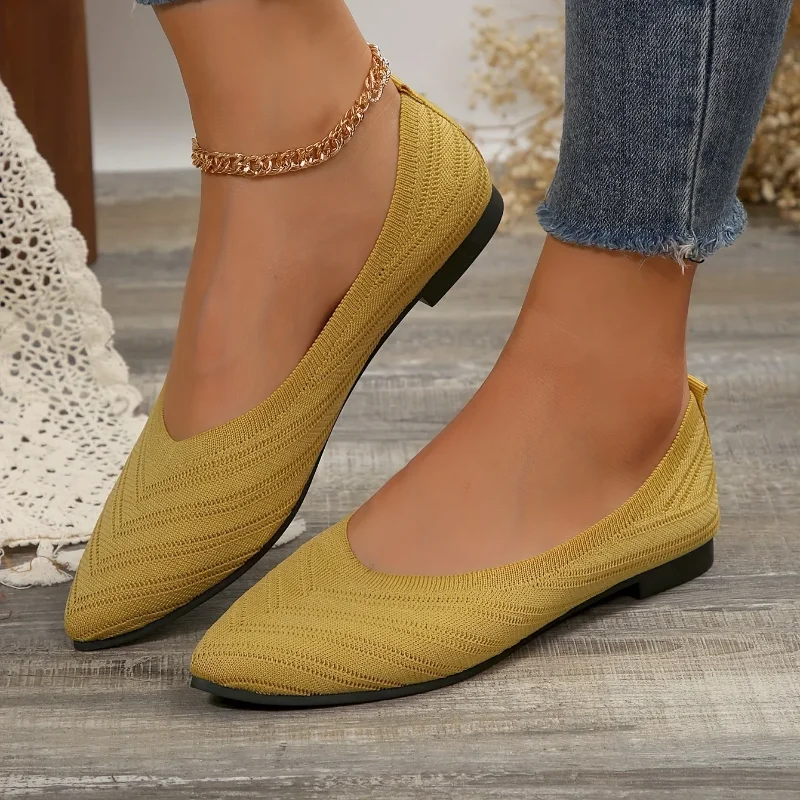 Туфли женские однотонные трикотажные заостренный носок плоская подошва