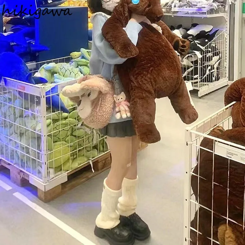 Женский трикотажный кардиган оверсайз с вышивкой кота и V-образным вырезом