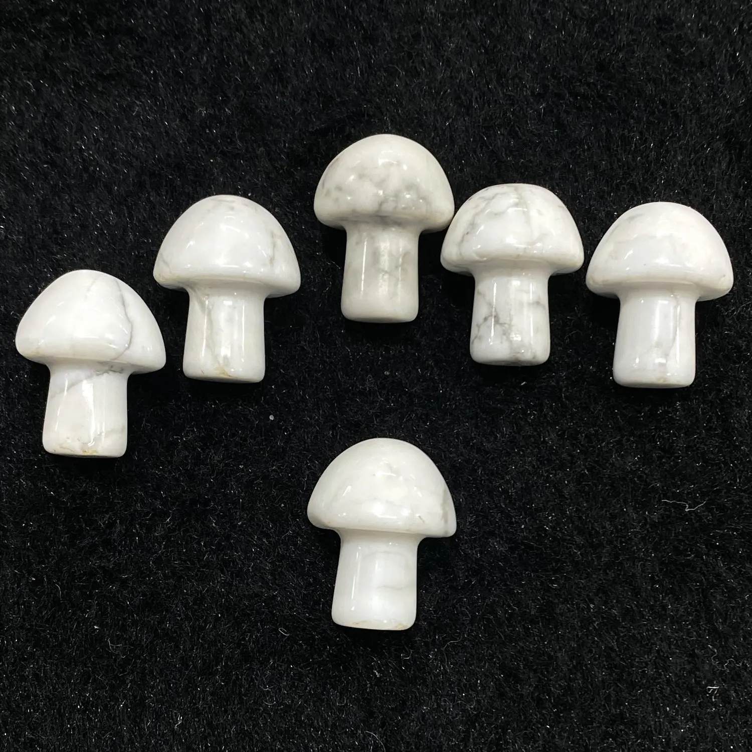 

6pc Lovely White Turquoise Crystal Hand-carved Cartoon Mushroom Home Decor Christmas Gift