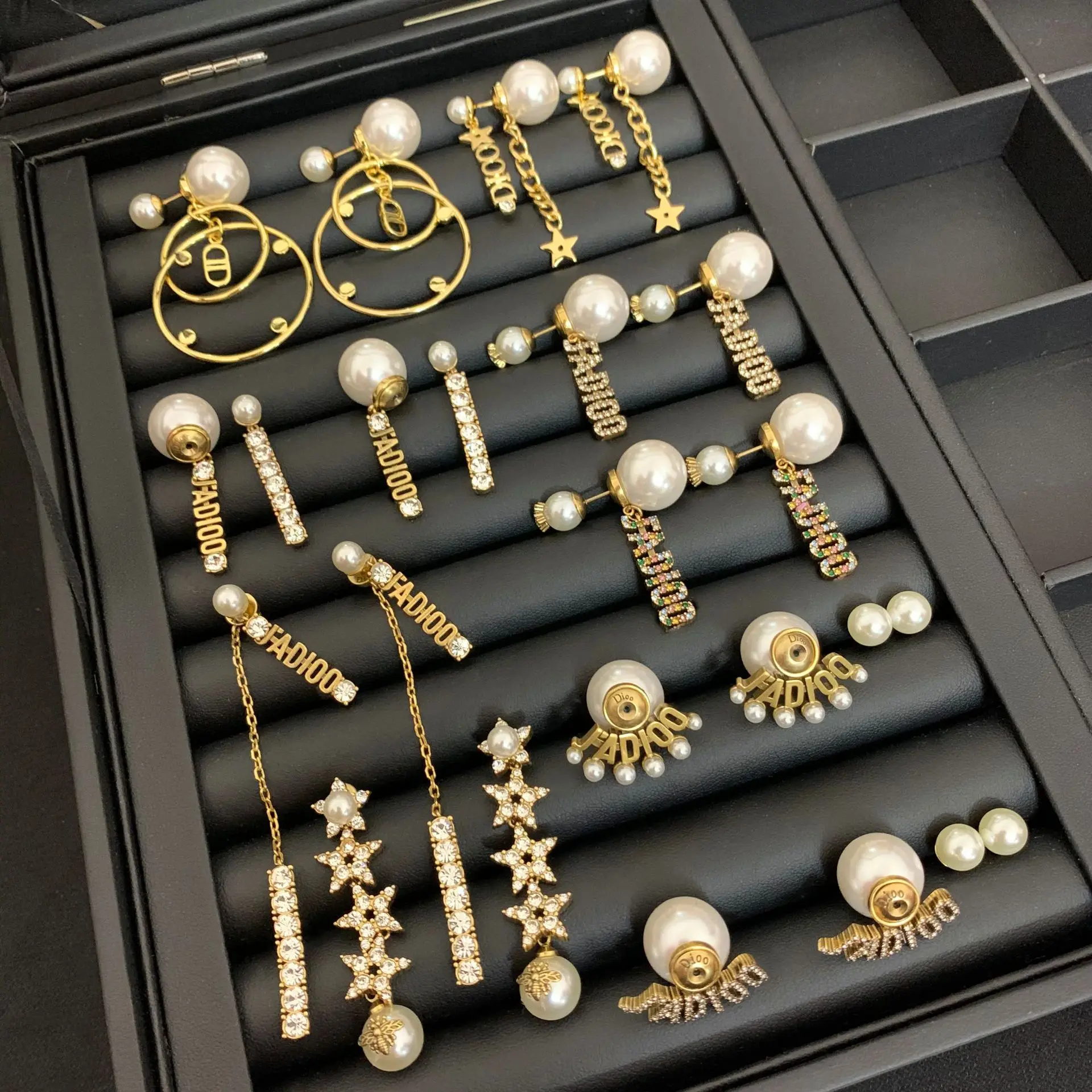 

Fashion Tassel Pearl Earrings for Women Star Letters Stud Earrings Copper Vintage Accessories Wholesale