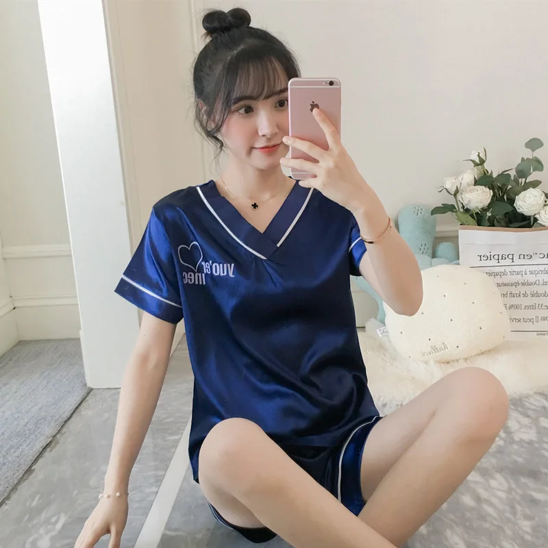 

Pajamas Women's Summer Thin Ice Silk V-Neck Short Sleeves Pyjamas Cartoon Loose Women's Home Clothes Sleepwear Sets Sleep Tops