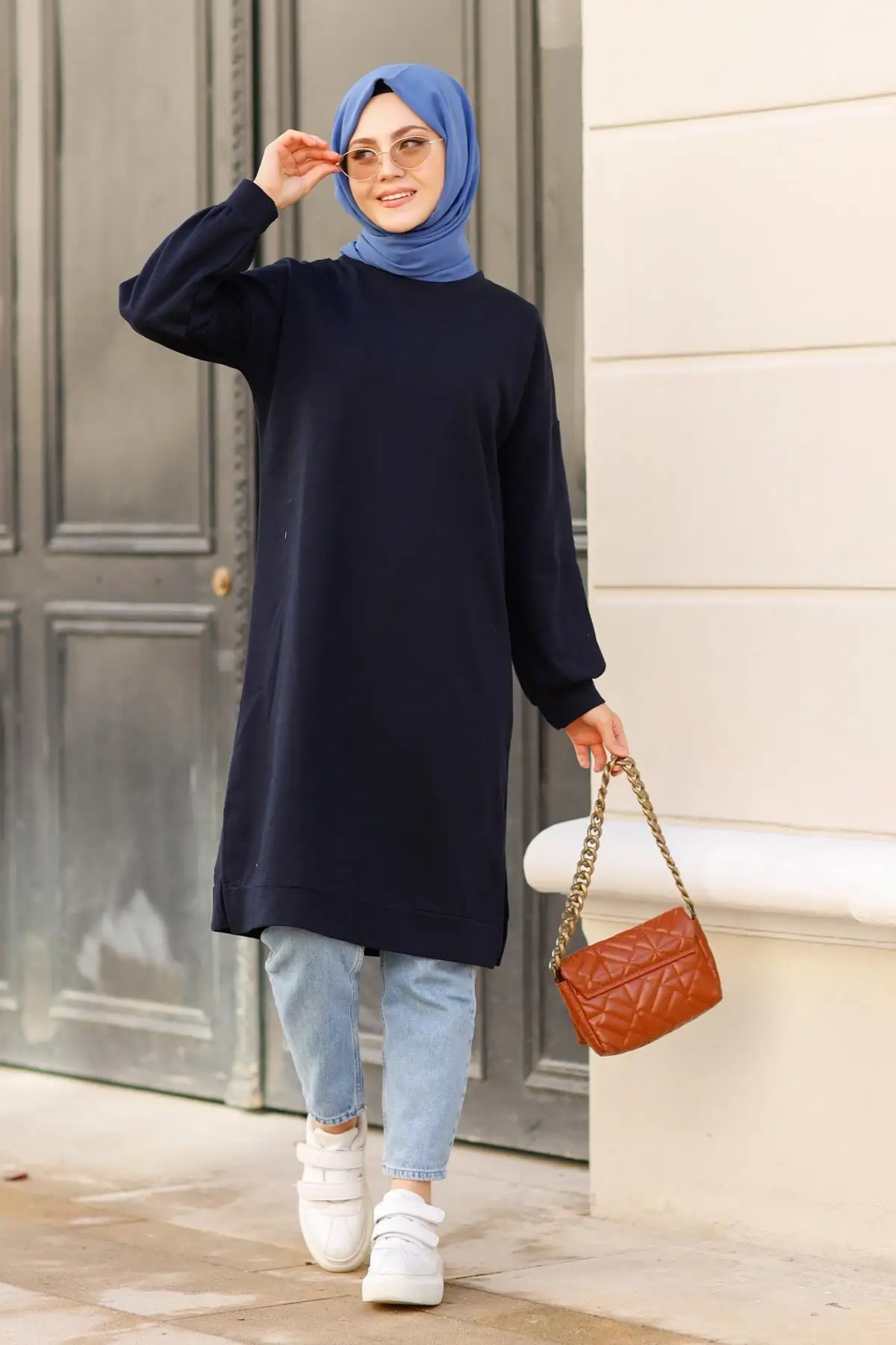 

1483 Hijab Tunic Navy Blue Slit Blouse & Clothing