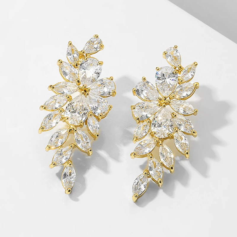 Женские серьги-подвески с фианитом длинные серьги кристаллами огранка камня