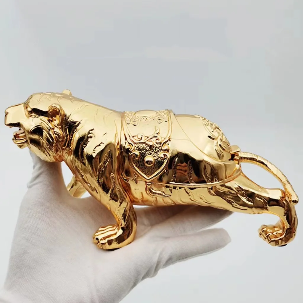 

Zinc alloy metal anti fly ash creative tiger decoration ashtray can be used as a gift cigarette accessories