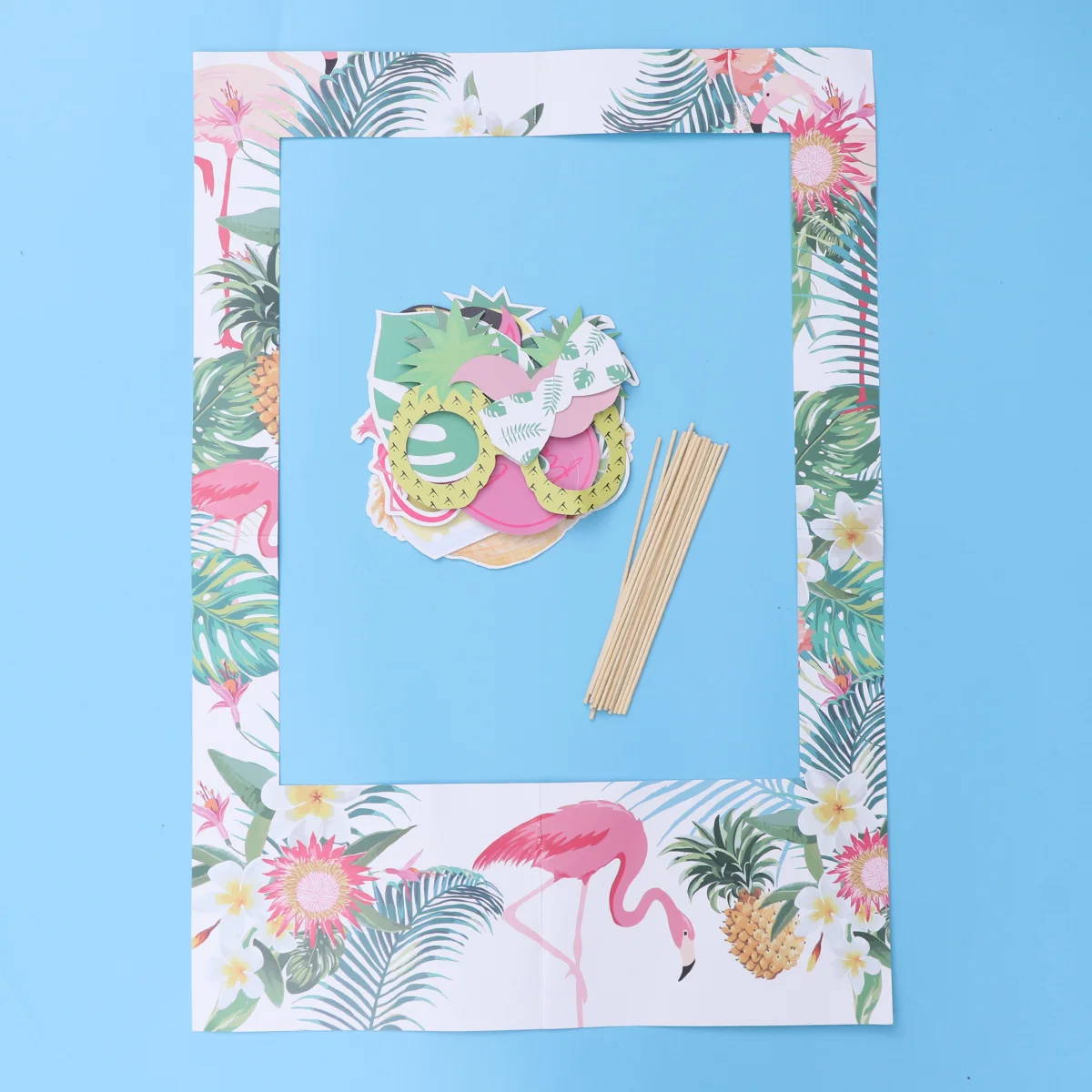 

16 Pcs Flamingo Pineapple Photo Props Tropical Hawaiian Frame Luau Party Supplies Picture Make