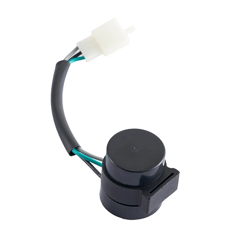 

Black 3 Pins Round Turn Signal Flasher Relay Blinker For GY6 Motorcycles Scooters Moped ATV Turn Signal Flasher