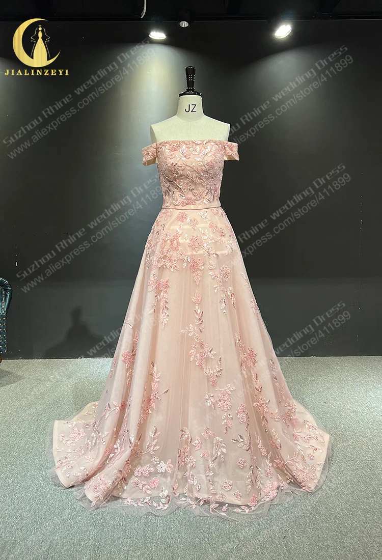 Рисунок 2 - 3201 Zuhair Murad с открытыми плечами