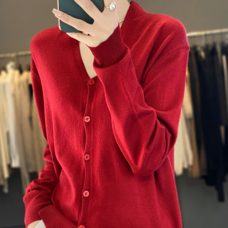 Женский трикотажный кардиган однотонный минималистичный жакет с длинным