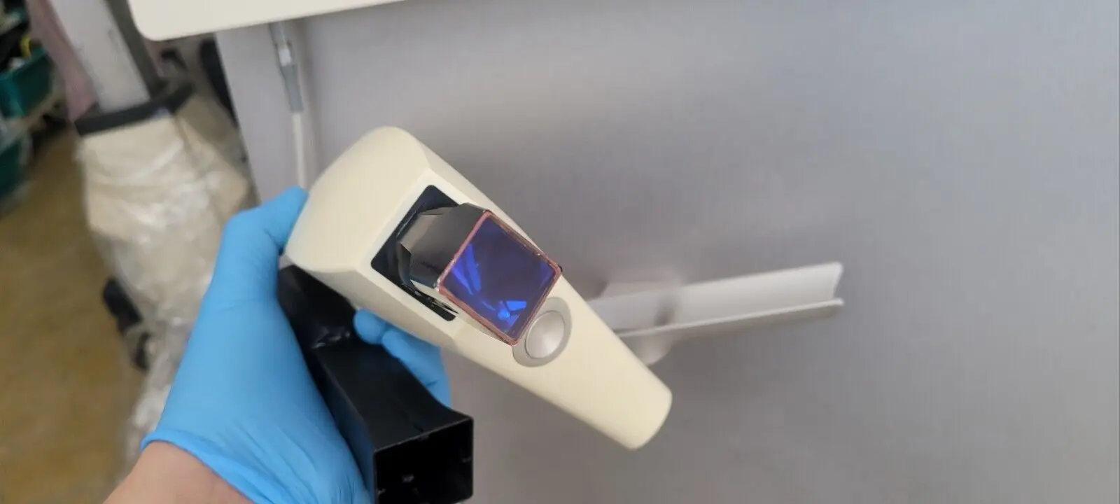 Рисунок 2 - Всемирно продаваемая по цене 2300