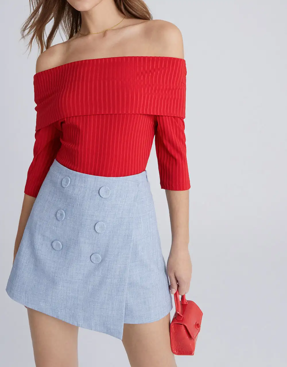 

Off-Shoulder Fitted Knit Tee