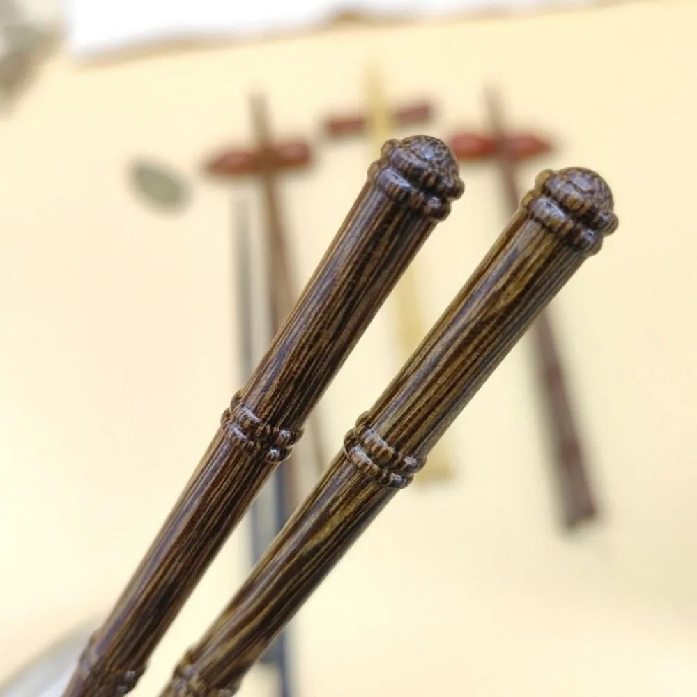 

Деревянные палочки для еды в японском стиле