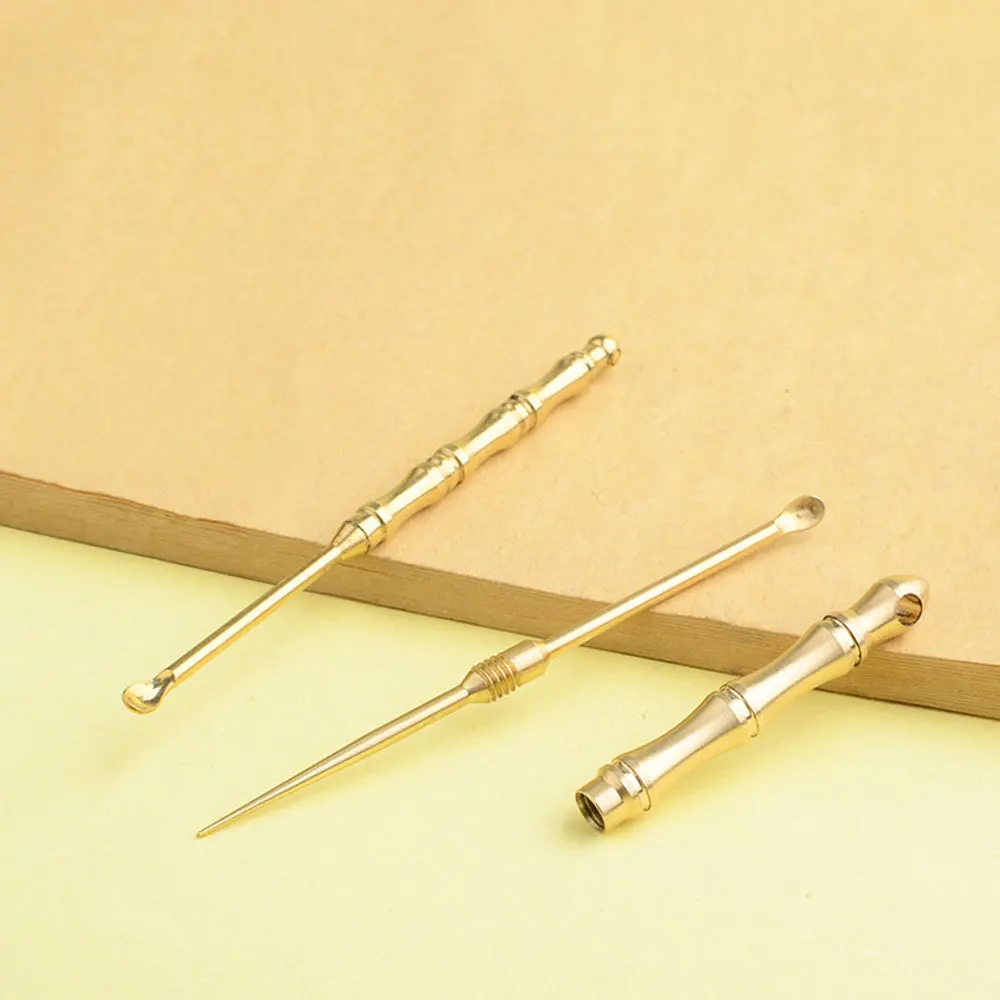 

Многофункциональная ушная ложка из латуни