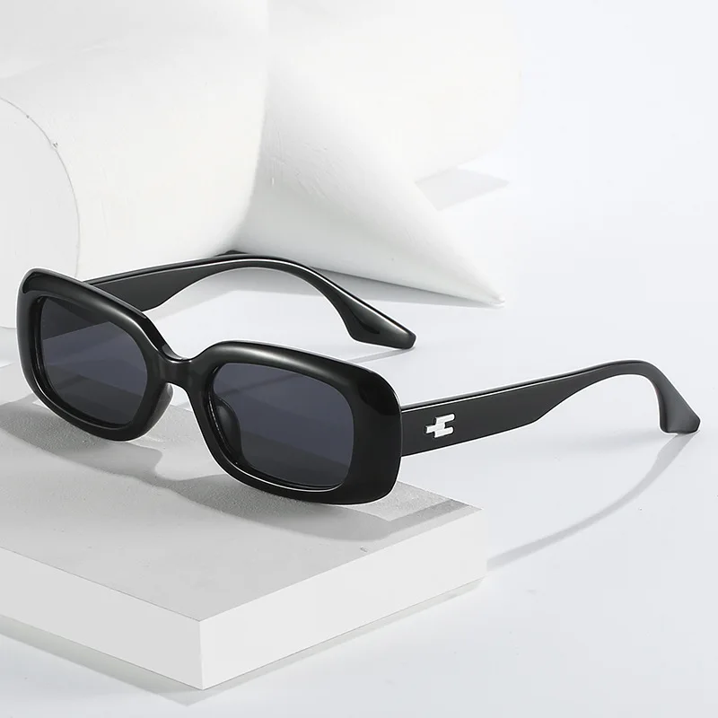 

2022 New Retro Small Box Sunglasses Personality Fashion Candy-colored Glasses Female Sunglasses