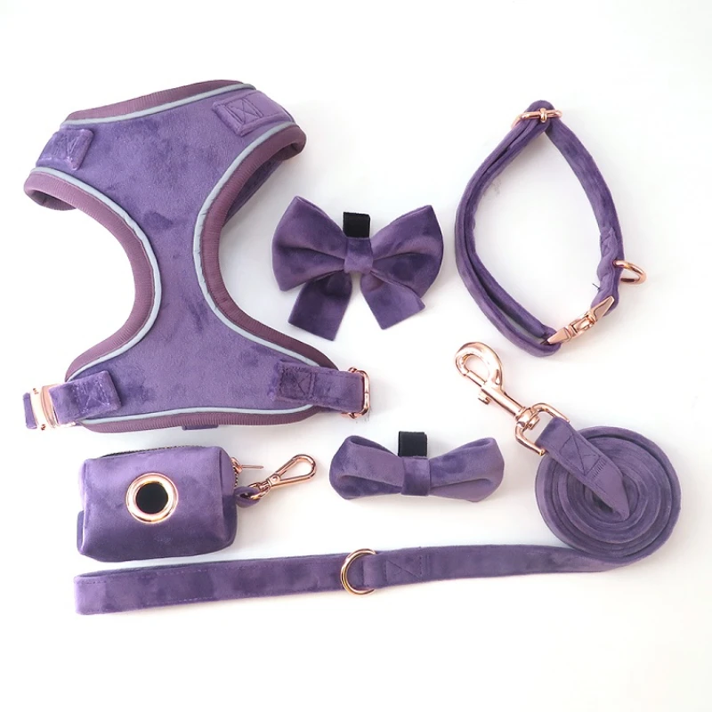 

Newest Adjustable Dog Harness Set Velvet Wholesale Dog Harness And Leash Set Luxury Designer Custom Corduroy Dog Harness