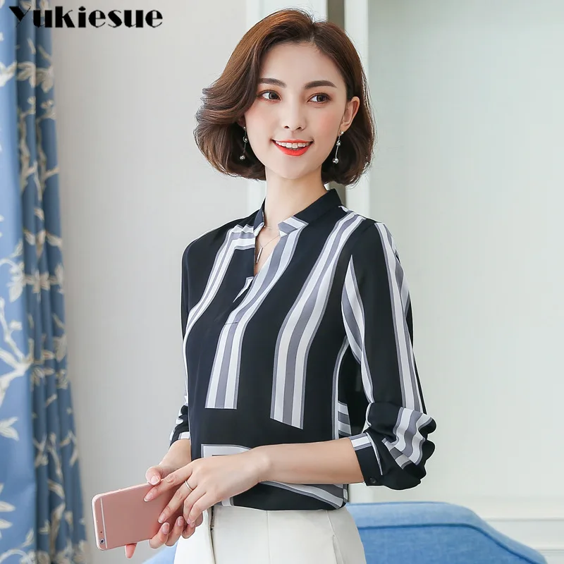 Женская шифоновая блузка с длинным рукавом в полоску | одежда