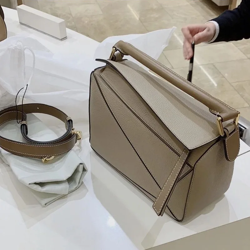 

2023 Luxury Designer genuine Leather Handbags mid size Bag Splicing Cross-body Handbag Pillow hobo Bags for Women Bolsa Feminina