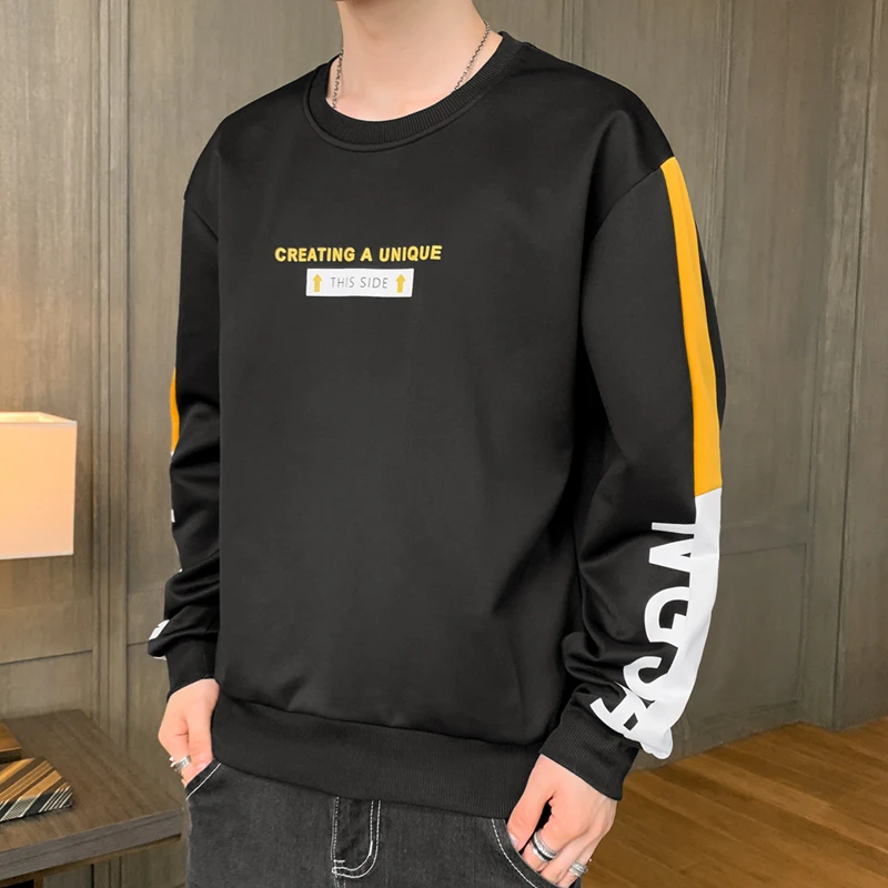 Рисунок 2 - Мужская футболка с длинным рукавом и принтом