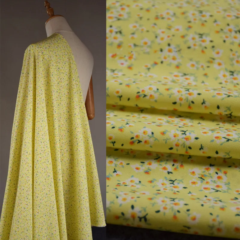 

Полуметровая элегантная желтая эластичная шифоновая ткань высокого качества с маленьким цветочным принтом для платья, верхней одежды, мяг...