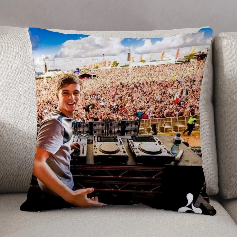 Наволочки Martin Garrix декоративная искусственная наволочка для дивана