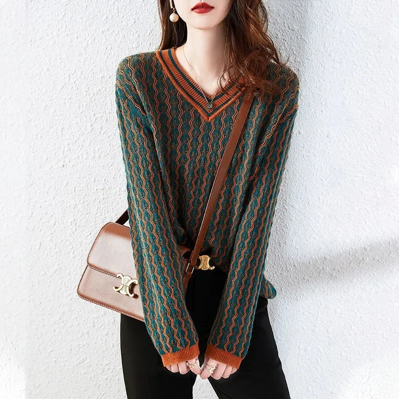 

Knit Sweater Women's Fashion Spring Autumn New Stitching V-neck Long-sleeved Pullover Loose Knitted Top Casual Female Clothing