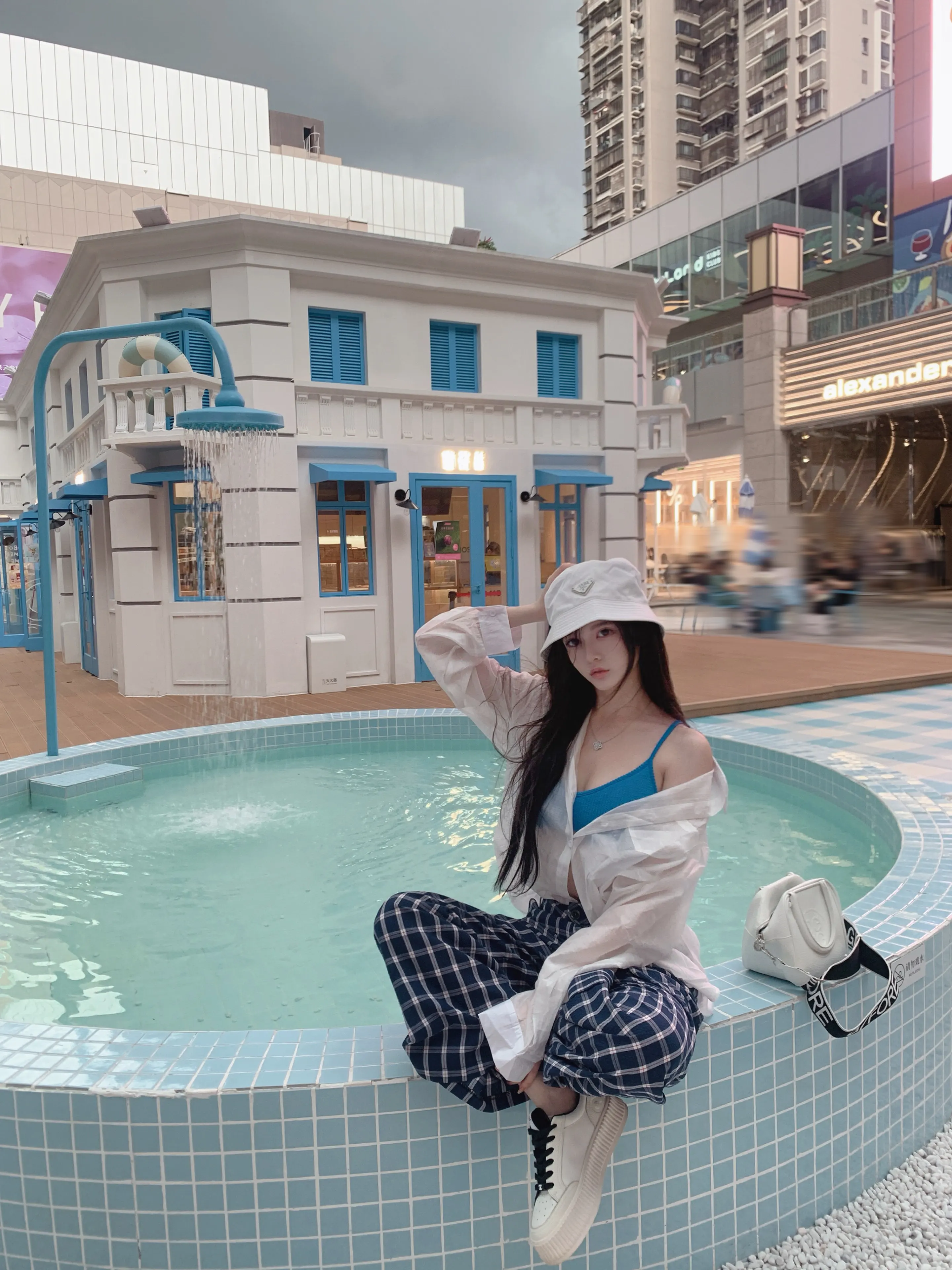 Nanane Nan Homemade Slightly Sweet Oxygen-Sensitive Dopamine Sling + Boyfriend Version Shirts Blue Plaid Wide-Leg Pants