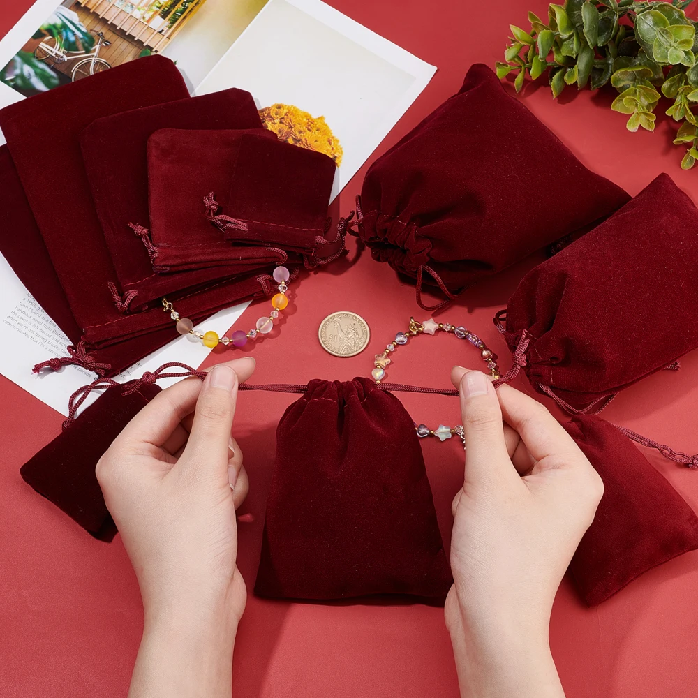 40Pcs Wholesale Dark Red Velvet Drawstring Bags Jewelry Storage Packaging Pouches Wedding Party Candy Sack Xmas Favors Gift Bags