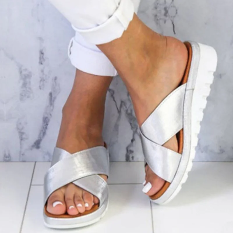 

Летние шлепанцы в европейском и американском стиле, домашние и уличные тапочки на плоской подошве, дышащая Повседневная пляжная обувь