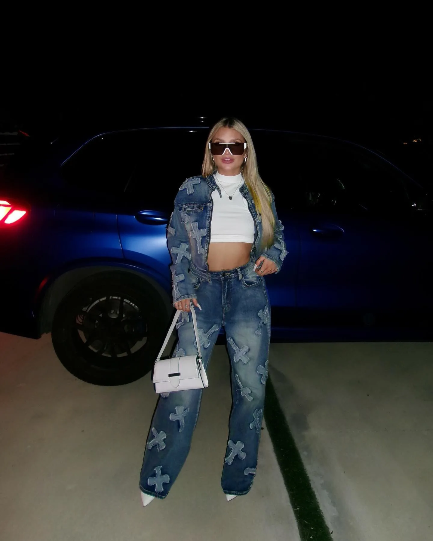 Женские комплекты осенне-зимняя Модная Джинсовая куртка с вышивкой и прямые